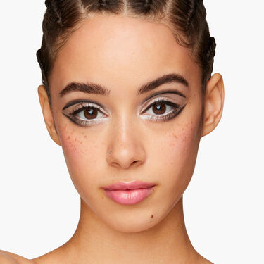 Synchro Skin Self-Refreshing Tint SPF20, 225