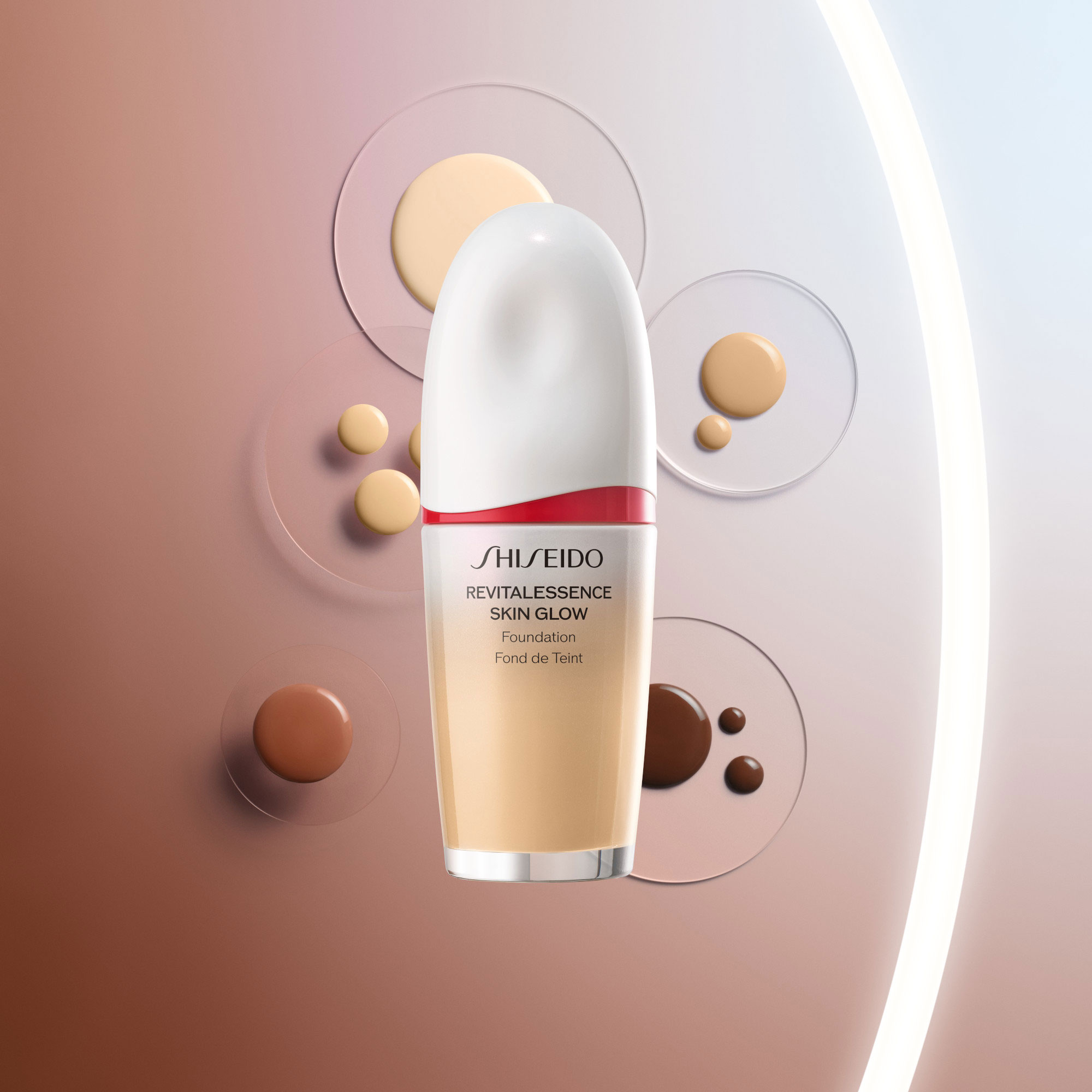 Revitalessence Skin Glow Foundation SPF30, 110