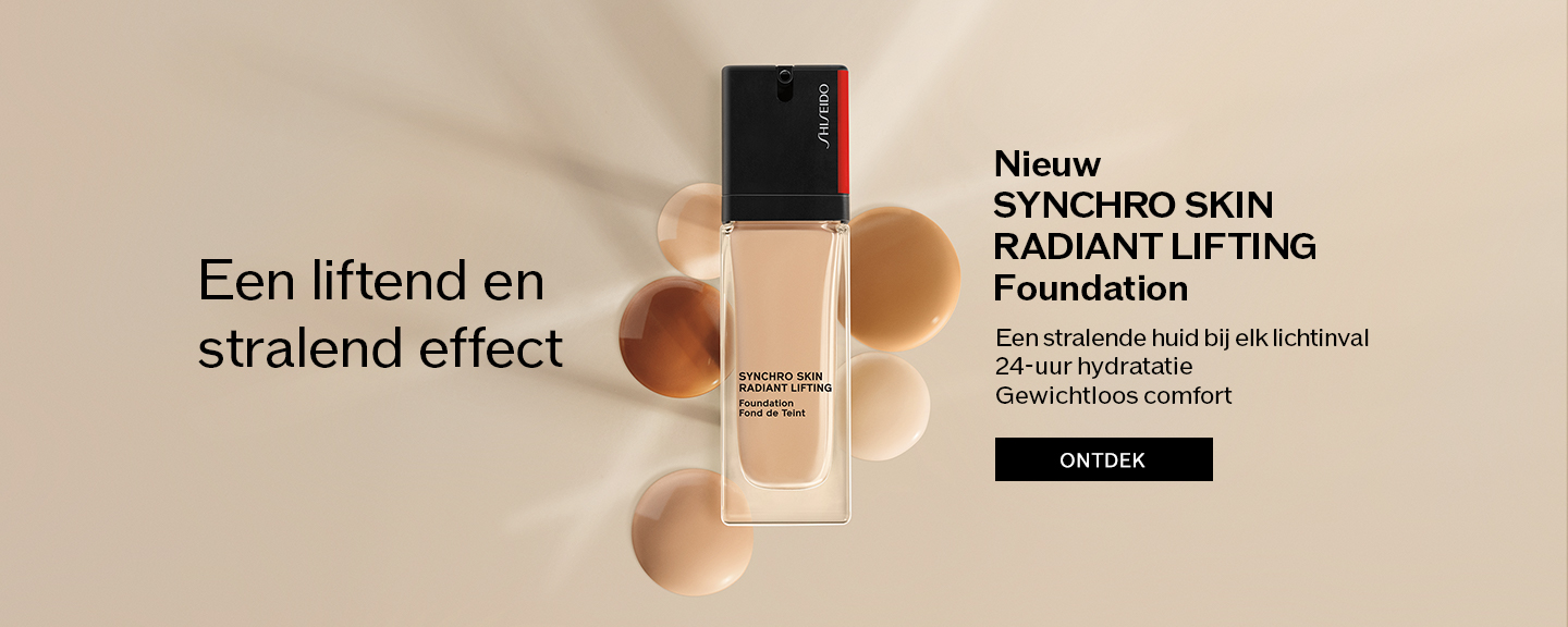 Een liftend en stralend effect Nieuw SYNCHRO SKIN RADIANT LIFTING Een stralende huid bij elk lichtinval 24-uur hydratatie Gewichtloos comfort
